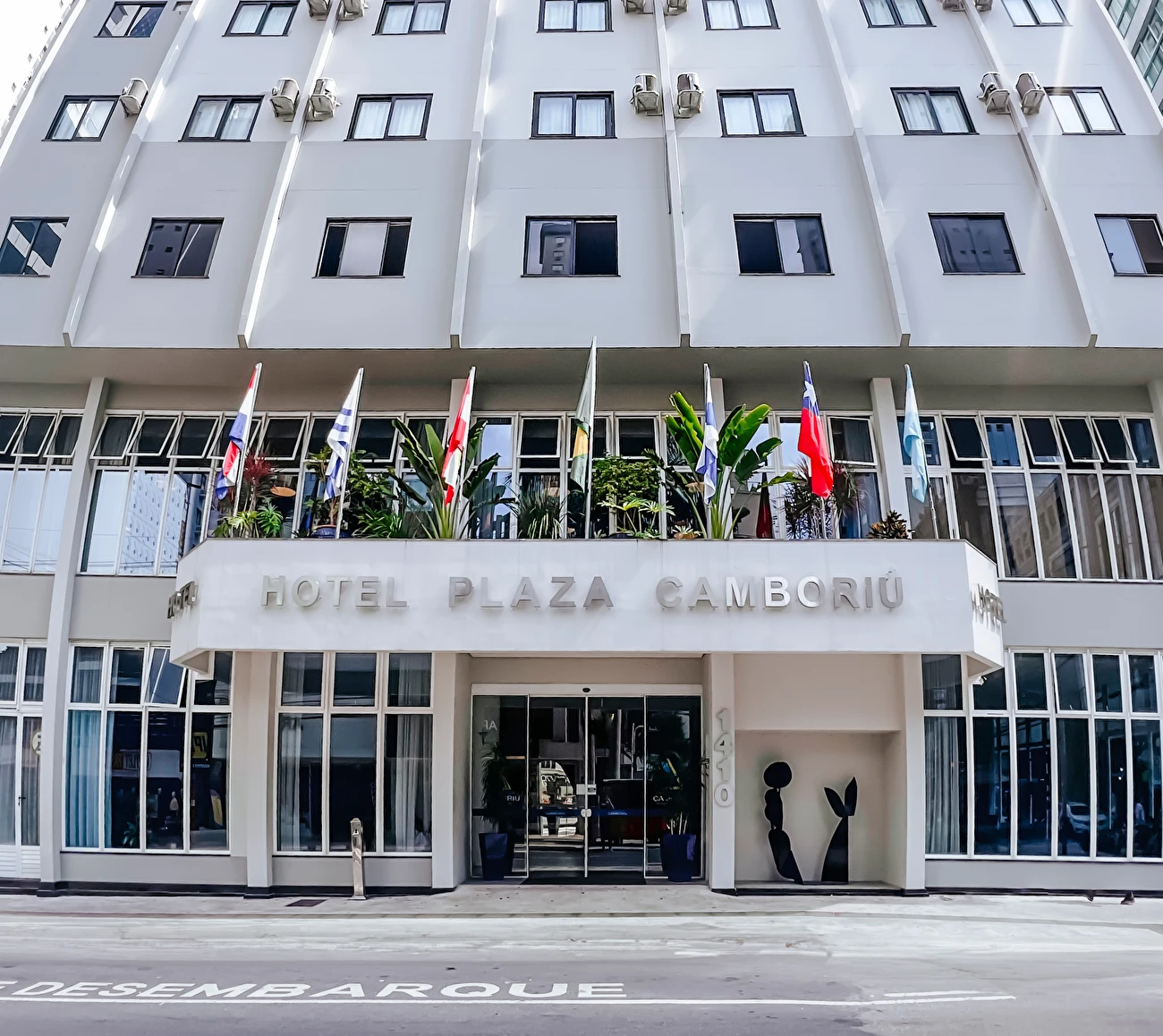 Plaza Camboriu OR SIMILAR