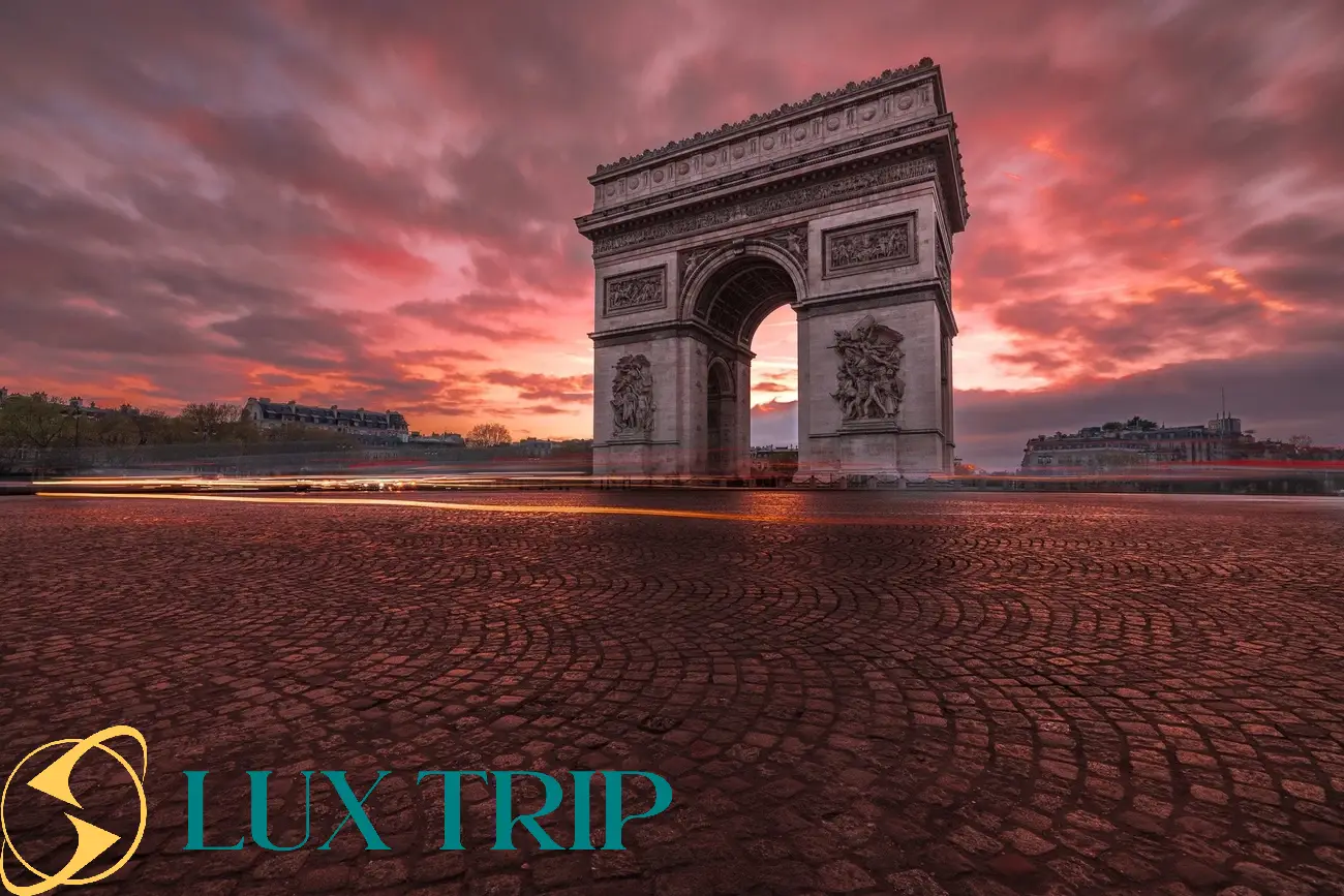 طاق پیروزی پاریس فرانسه تاریخچه شگفت‌انگیز و رازهای ناگفته