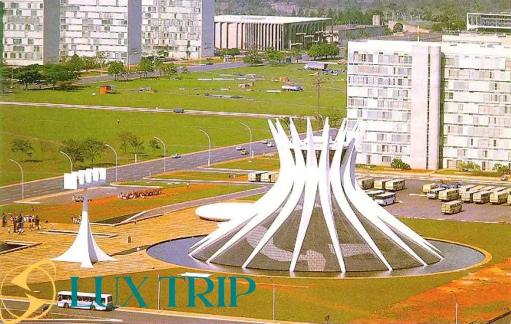 کلیسای جامع برازیلیا کجاست